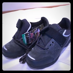 NWT Diadora cycling shoe women’s 8.5